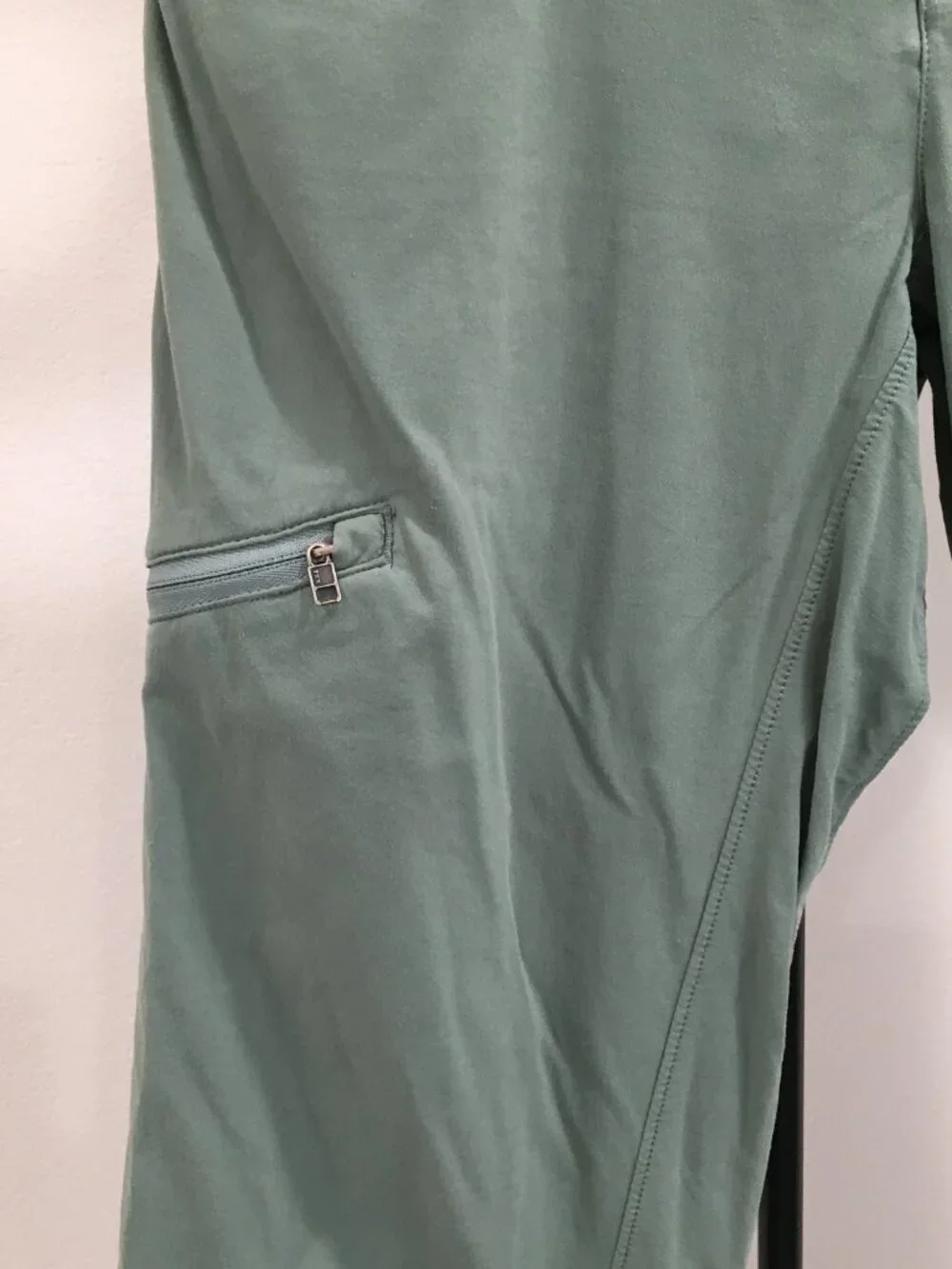 PATAGONIA Green Adjustable Convertible Leg Zip Pockets Hiking Activewear Pant - Picture 9 of 16